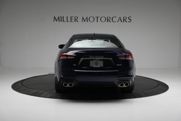 New 2022 Maserati Ghibli Modena Q4 for sale Sold at Rolls-Royce Motor Cars Greenwich in Greenwich CT 06830 6