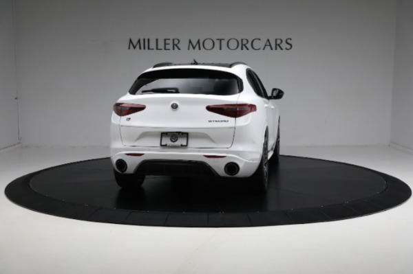 Used 2022 Alfa Romeo Stelvio Veloce for sale Sold at Rolls-Royce Motor Cars Greenwich in Greenwich CT 06830 14