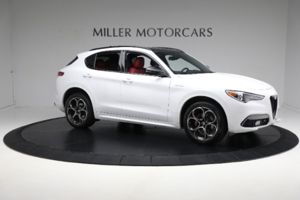 Used 2022 Alfa Romeo Stelvio Veloce for sale Sold at Rolls-Royce Motor Cars Greenwich in Greenwich CT 06830 22