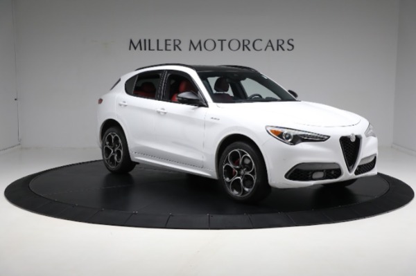 Used 2022 Alfa Romeo Stelvio Veloce for sale Sold at Rolls-Royce Motor Cars Greenwich in Greenwich CT 06830 23