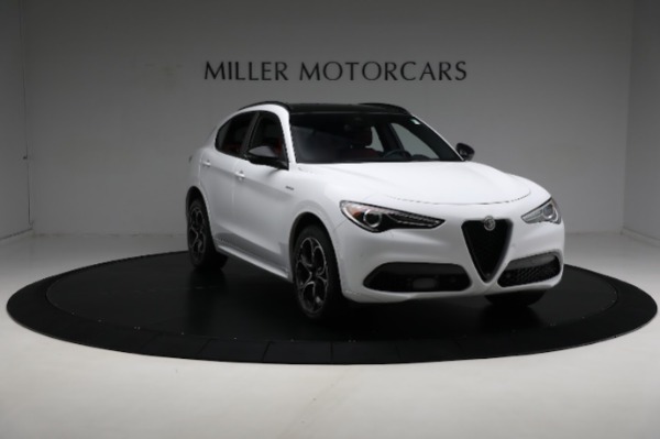 Used 2022 Alfa Romeo Stelvio Veloce for sale Sold at Rolls-Royce Motor Cars Greenwich in Greenwich CT 06830 24