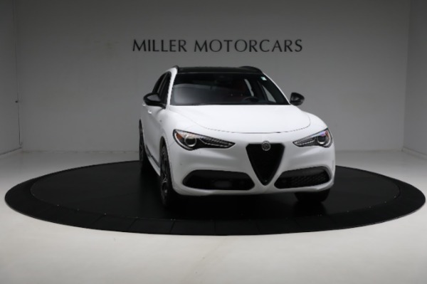 Used 2022 Alfa Romeo Stelvio Veloce for sale Sold at Rolls-Royce Motor Cars Greenwich in Greenwich CT 06830 25