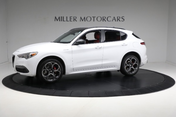 Used 2022 Alfa Romeo Stelvio Veloce for sale Sold at Rolls-Royce Motor Cars Greenwich in Greenwich CT 06830 5