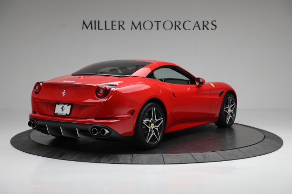 Used 2016 Ferrari California T for sale Sold at Rolls-Royce Motor Cars Greenwich in Greenwich CT 06830 17