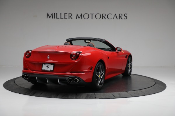 Used 2016 Ferrari California T for sale $179,900 at Rolls-Royce Motor Cars Greenwich in Greenwich CT 06830 7
