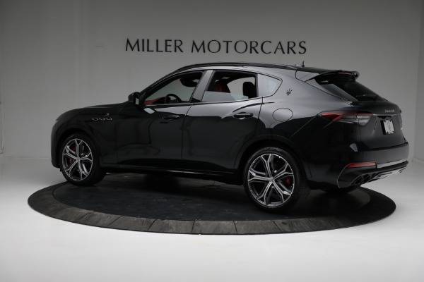 New 2022 Maserati Levante Modena S for sale $132,905 at Rolls-Royce Motor Cars Greenwich in Greenwich CT 06830 4