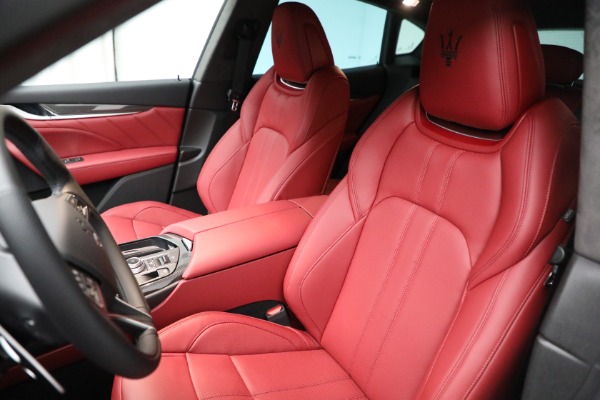 New 2022 Maserati Levante GT for sale Sold at Rolls-Royce Motor Cars Greenwich in Greenwich CT 06830 13
