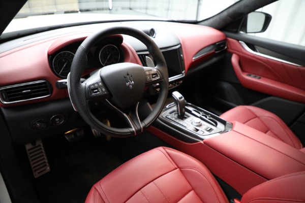New 2022 Maserati Levante GT for sale $100,765 at Rolls-Royce Motor Cars Greenwich in Greenwich CT 06830 14