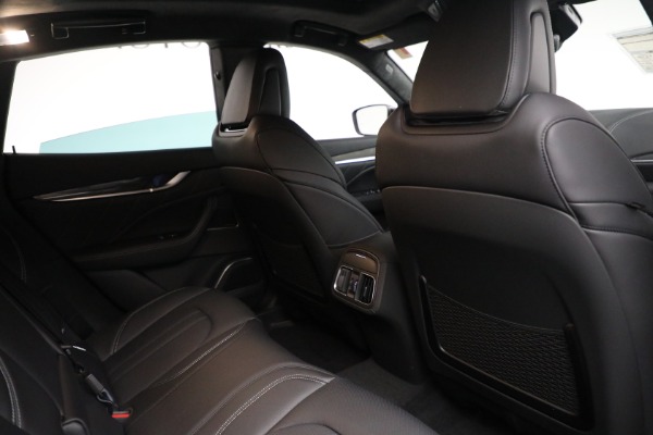 New 2022 Maserati Levante GT for sale $100,365 at Rolls-Royce Motor Cars Greenwich in Greenwich CT 06830 26