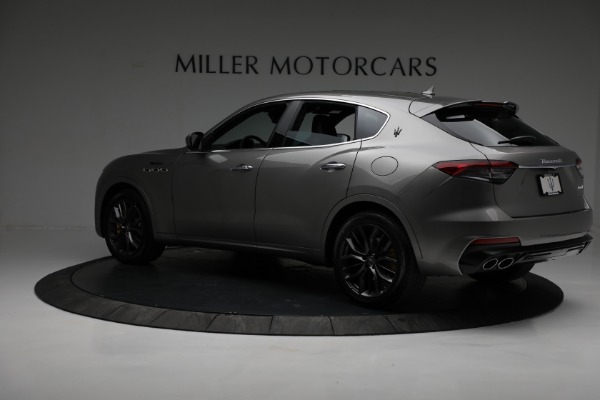 New 2022 Maserati Levante Modena for sale Sold at Rolls-Royce Motor Cars Greenwich in Greenwich CT 06830 4