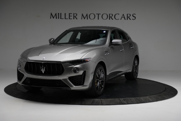New 2022 Maserati Levante Modena for sale $108,006 at Rolls-Royce Motor Cars Greenwich in Greenwich CT 06830 1