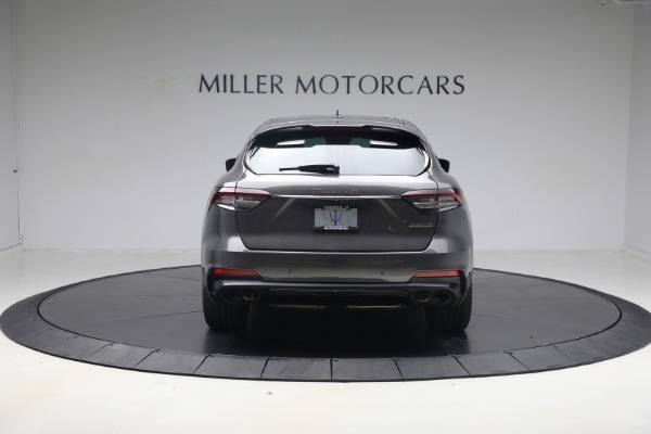 Used 2022 Maserati Levante Modena for sale Sold at Rolls-Royce Motor Cars Greenwich in Greenwich CT 06830 4