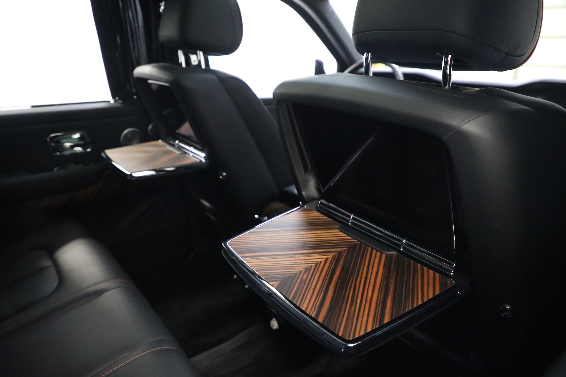 Used 2019 Rolls-Royce Cullinan for sale $229,900 at Rolls-Royce Motor Cars Greenwich in Greenwich CT 06830 24