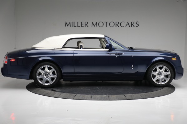 Used 2011 Rolls-Royce Phantom Drophead Coupe for sale $299,900 at Rolls-Royce Motor Cars Greenwich in Greenwich CT 06830 25