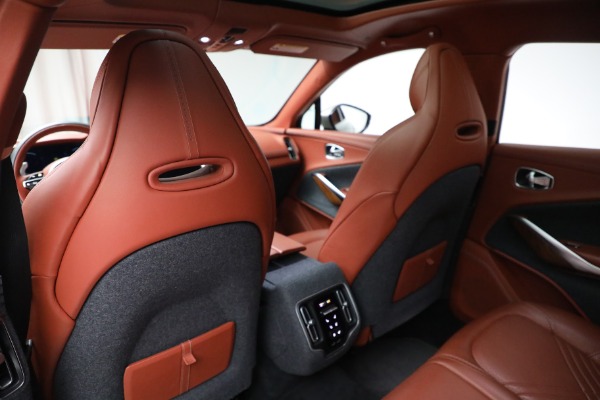 Used 2021 Aston Martin DBX for sale $169,900 at Rolls-Royce Motor Cars Greenwich in Greenwich CT 06830 18