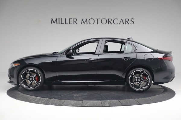 New 2022 Alfa Romeo Giulia Veloce for sale Sold at Rolls-Royce Motor Cars Greenwich in Greenwich CT 06830 3