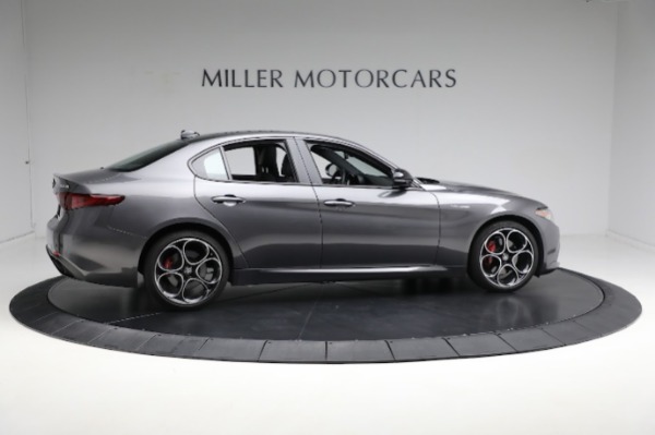 Used 2022 Alfa Romeo Giulia Veloce for sale Sold at Rolls-Royce Motor Cars Greenwich in Greenwich CT 06830 13