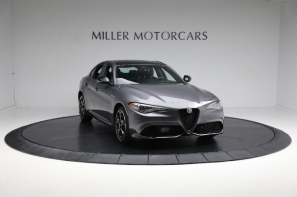 New 2022 Alfa Romeo Giulia Veloce for sale Sold at Rolls-Royce Motor Cars Greenwich in Greenwich CT 06830 17