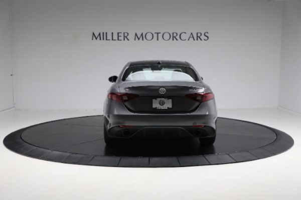 Used 2022 Alfa Romeo Giulia Veloce for sale Sold at Rolls-Royce Motor Cars Greenwich in Greenwich CT 06830 9