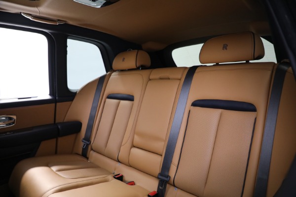 Used 2019 Rolls-Royce Cullinan for sale Sold at Rolls-Royce Motor Cars Greenwich in Greenwich CT 06830 19