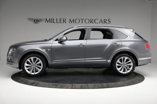 Used 2018 Bentley Bentayga W12 Signature for sale $179,900 at Rolls-Royce Motor Cars Greenwich in Greenwich CT 06830 2