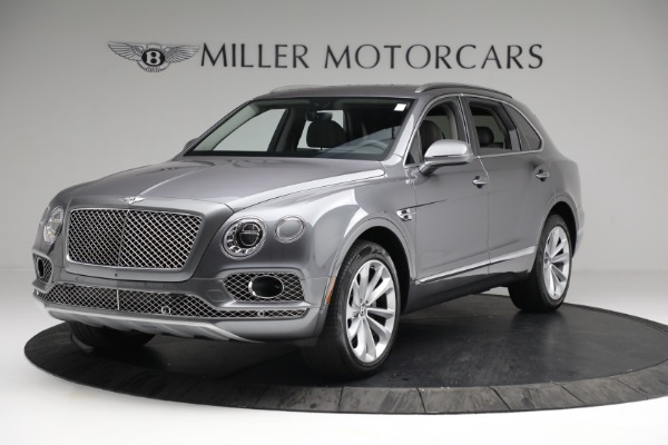 Used 2018 Bentley Bentayga W12 Signature for sale $179,900 at Rolls-Royce Motor Cars Greenwich in Greenwich CT 06830 1
