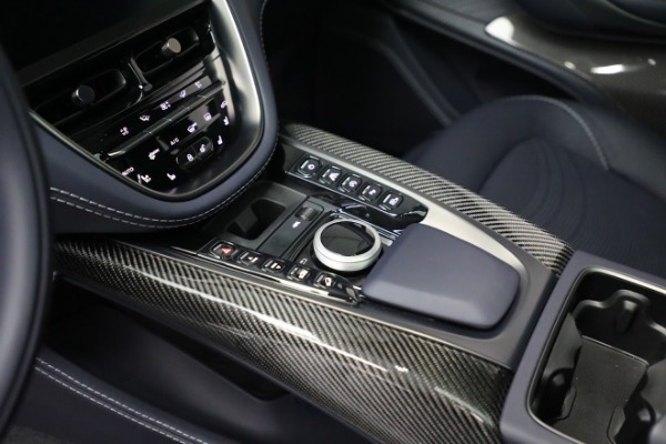 Used 2022 Aston Martin DBX for sale $189,900 at Rolls-Royce Motor Cars Greenwich in Greenwich CT 06830 18
