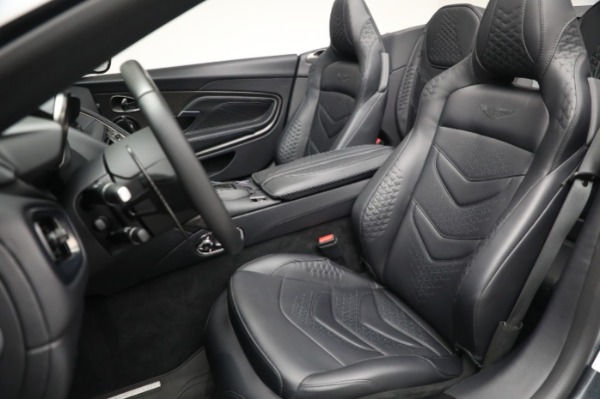 Used 2022 Aston Martin DBS Volante for sale $284,900 at Rolls-Royce Motor Cars Greenwich in Greenwich CT 06830 21