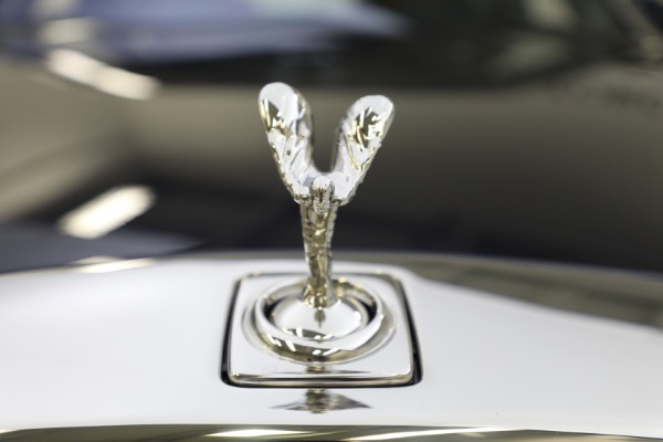 Used 2022 Rolls-Royce Phantom for sale $599,900 at Rolls-Royce Motor Cars Greenwich in Greenwich CT 06830 22