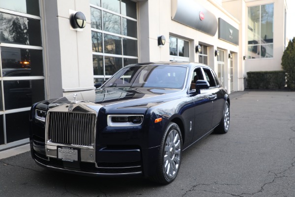 Used 2022 Rolls-Royce Phantom for sale Sold at Rolls-Royce Motor Cars Greenwich in Greenwich CT 06830 7