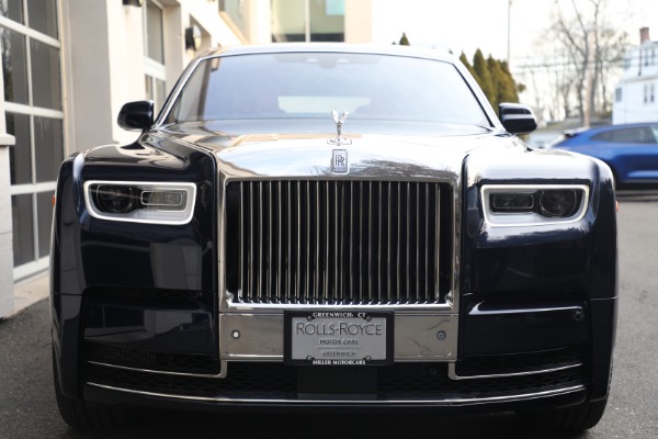Used 2022 Rolls-Royce Phantom for sale $599,900 at Rolls-Royce Motor Cars Greenwich in Greenwich CT 06830 9