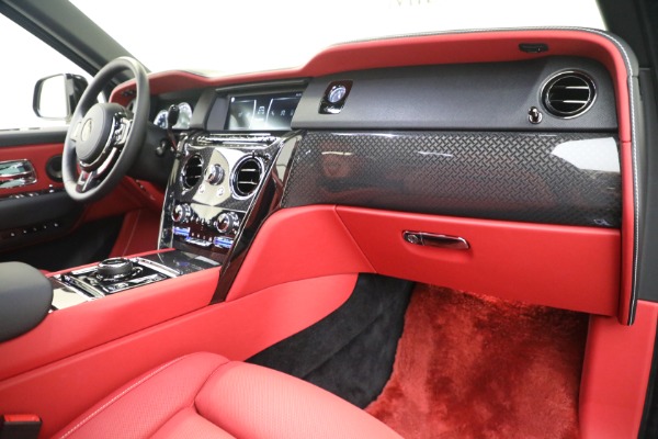 Used 2022 Rolls-Royce Black Badge Cullinan for sale $429,900 at Rolls-Royce Motor Cars Greenwich in Greenwich CT 06830 23