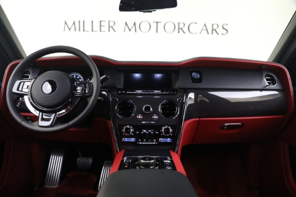 Used 2022 Rolls-Royce Black Badge Cullinan for sale $429,900 at Rolls-Royce Motor Cars Greenwich in Greenwich CT 06830 4