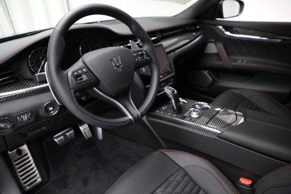 New 2022 Maserati Quattroporte Modena Q4 for sale Sold at Rolls-Royce Motor Cars Greenwich in Greenwich CT 06830 13