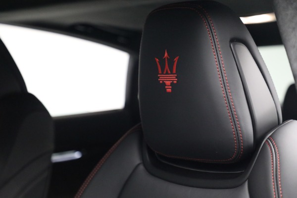 New 2022 Maserati Quattroporte Modena Q4 for sale $136,901 at Rolls-Royce Motor Cars Greenwich in Greenwich CT 06830 16