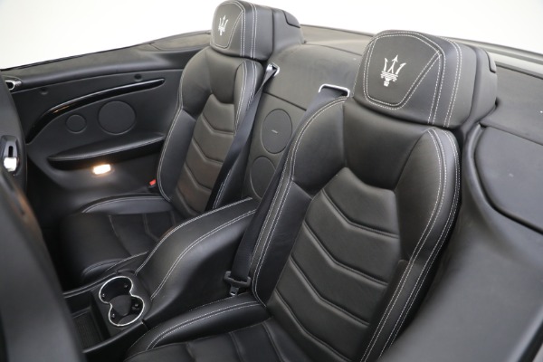 Used 2015 Maserati GranTurismo Sport for sale $79,900 at Rolls-Royce Motor Cars Greenwich in Greenwich CT 06830 20