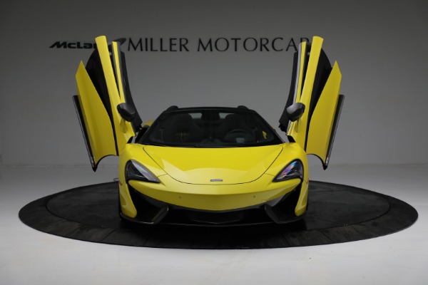 Used 2018 McLaren 570S Spider for sale $199,900 at Rolls-Royce Motor Cars Greenwich in Greenwich CT 06830 13