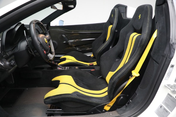 Used 2015 Ferrari 458 Speciale Aperta for sale Sold at Rolls-Royce Motor Cars Greenwich in Greenwich CT 06830 26