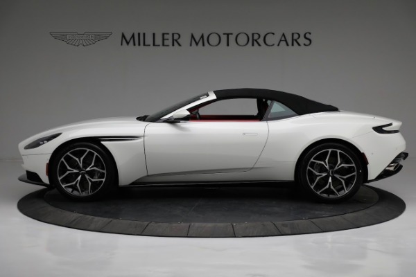 Used 2019 Aston Martin DB11 Volante for sale $184,900 at Rolls-Royce Motor Cars Greenwich in Greenwich CT 06830 14