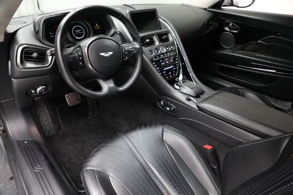 Used 2019 Aston Martin DB11 V8 for sale $177,900 at Rolls-Royce Motor Cars Greenwich in Greenwich CT 06830 13