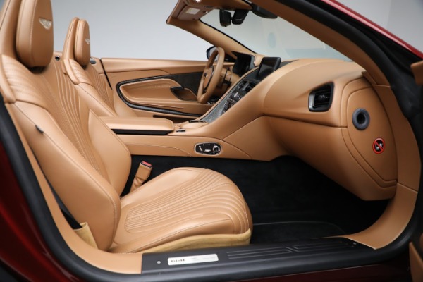 Used 2020 Aston Martin DB11 Volante for sale $214,900 at Rolls-Royce Motor Cars Greenwich in Greenwich CT 06830 27