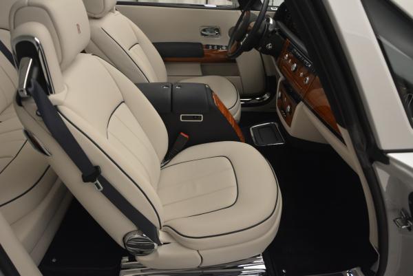 Used 2015 Rolls-Royce Phantom Drophead Coupe for sale Sold at Rolls-Royce Motor Cars Greenwich in Greenwich CT 06830 21