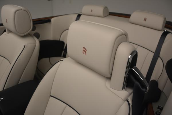 Used 2015 Rolls-Royce Phantom Drophead Coupe for sale Sold at Rolls-Royce Motor Cars Greenwich in Greenwich CT 06830 25