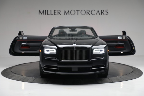 Used 2018 Rolls-Royce Black Badge Dawn for sale $355,900 at Rolls-Royce Motor Cars Greenwich in Greenwich CT 06830 15