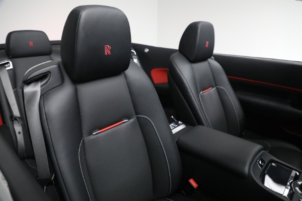 Used 2018 Rolls-Royce Black Badge Dawn for sale $355,900 at Rolls-Royce Motor Cars Greenwich in Greenwich CT 06830 19
