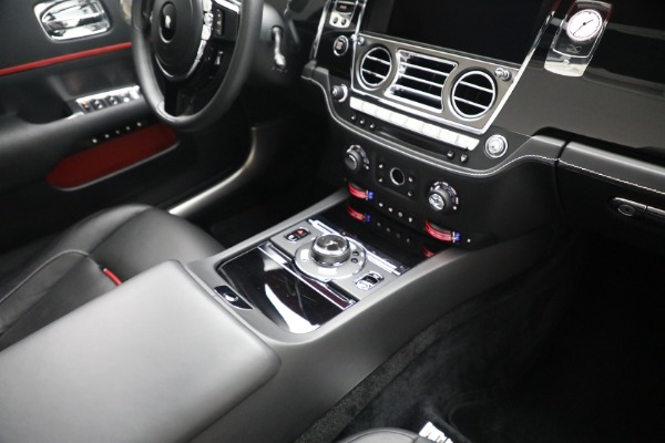 Used 2018 Rolls-Royce Black Badge Dawn for sale $355,900 at Rolls-Royce Motor Cars Greenwich in Greenwich CT 06830 26