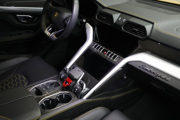 Used 2021 Lamborghini Urus for sale Sold at Rolls-Royce Motor Cars Greenwich in Greenwich CT 06830 17