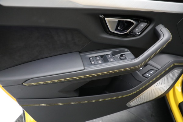 Used 2021 Lamborghini Urus for sale Sold at Rolls-Royce Motor Cars Greenwich in Greenwich CT 06830 26