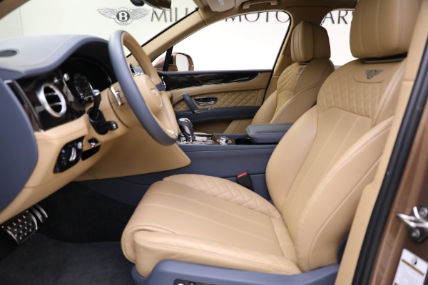 Used 2017 Bentley Bentayga W12 for sale Sold at Rolls-Royce Motor Cars Greenwich in Greenwich CT 06830 17