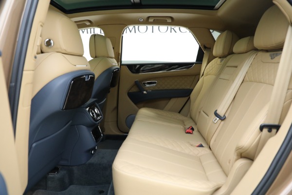 Used 2017 Bentley Bentayga W12 for sale Sold at Rolls-Royce Motor Cars Greenwich in Greenwich CT 06830 21